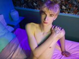 AlexFloyd shows pictures toy